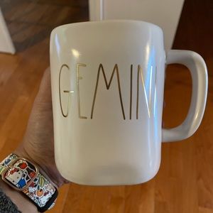 NEW Rae Dunn GEMINI ♊️ Constellation Mug